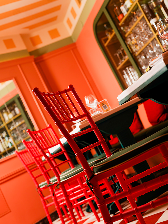 Belle salle de restaurant Italien à Rambouillet